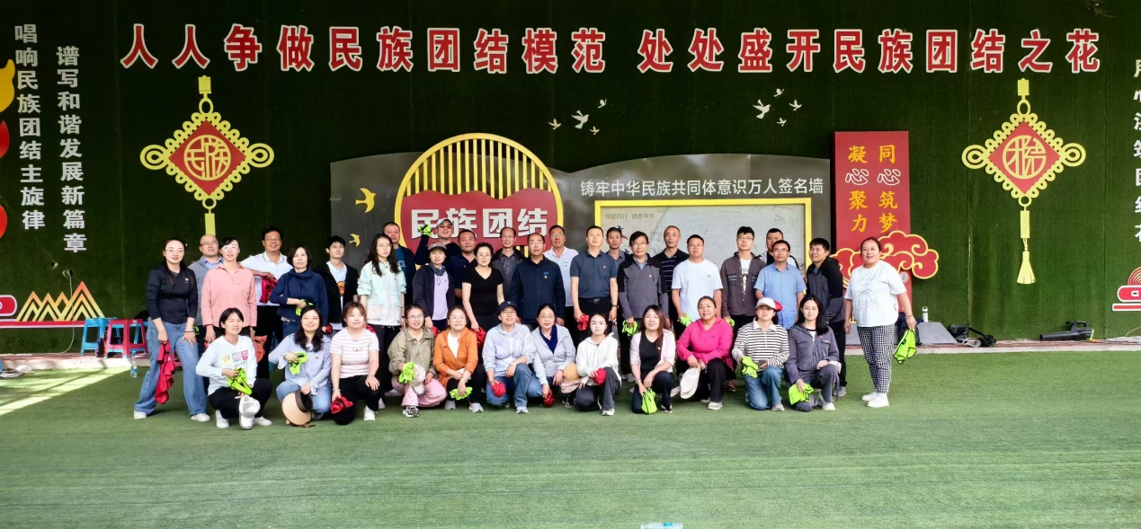 b2c17fb5ac1e4a02a6e95b01922d2e5b.png 图片2.png